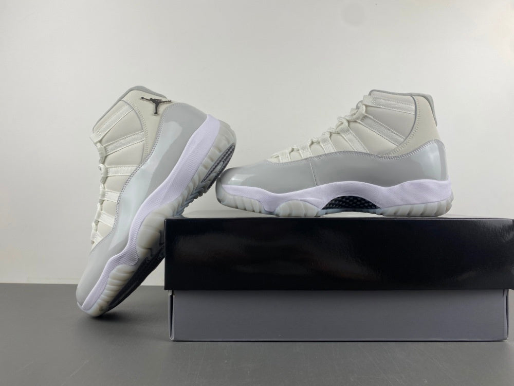 AJ 11 Sail