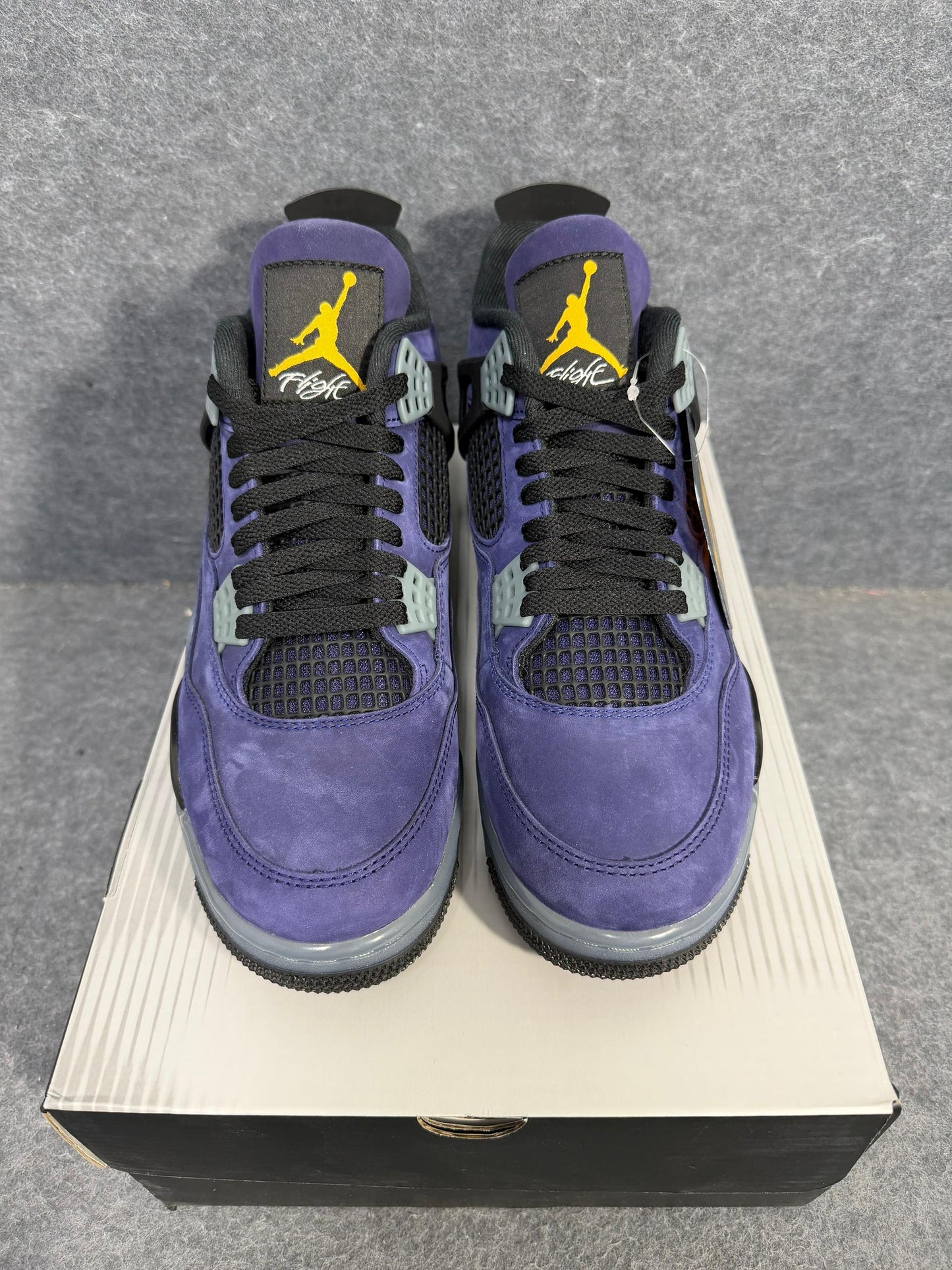 AJ 4 Lake Show