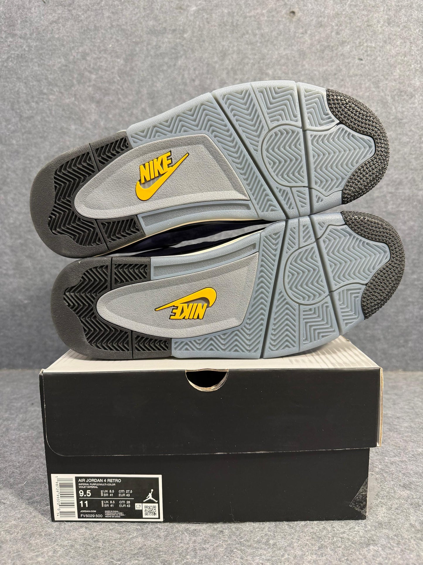 AJ 4 Lake Show