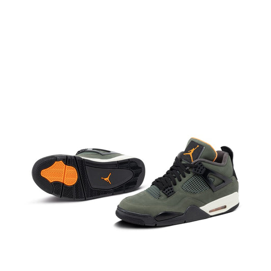 AJ 4 Retro OG SP Undefeated